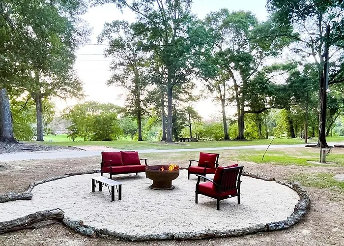 Picturesque Cozy With Fire Pit Space In Louisiana Hébergement de vacances Lafayette